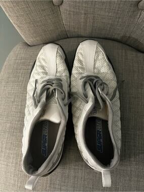 FootJoy Super Lite Spikeless Golf Shoes